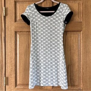 5/$15 Etcetera White & Black Dress 4
